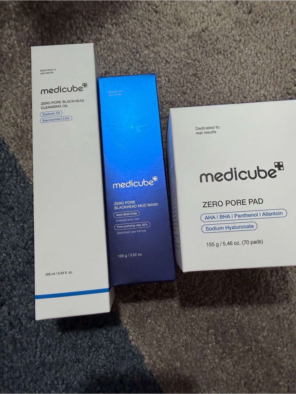 medicube Zero Pore Skincare Trio - White & Blue